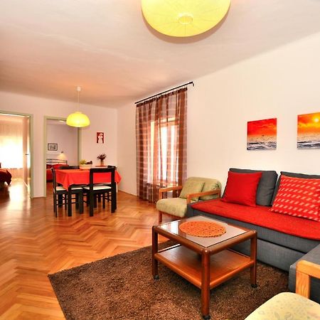 Spacious Piran Central Apartment For 5 Pax Bg Kültér fotó